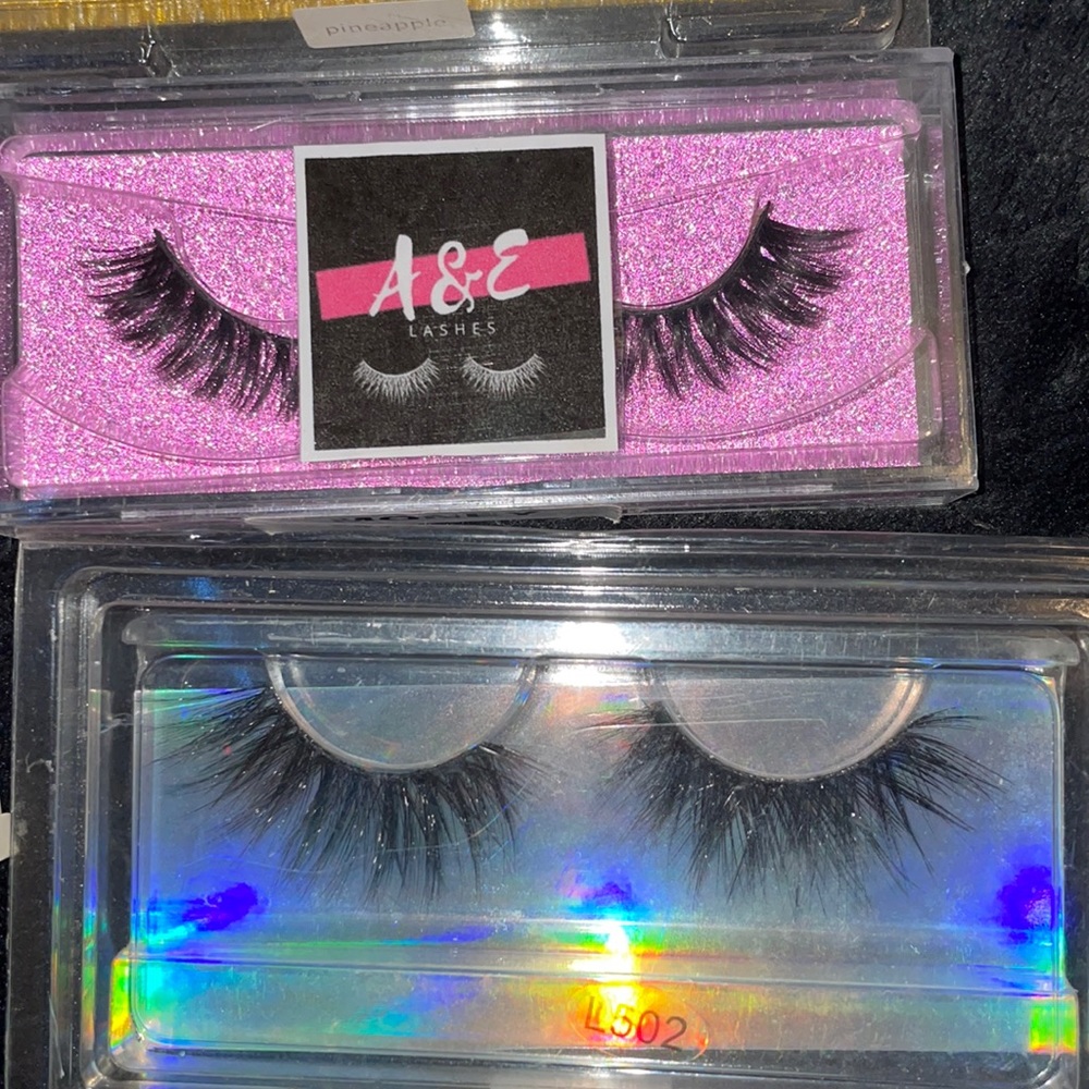 Eyelashes - Picture 2 of 4